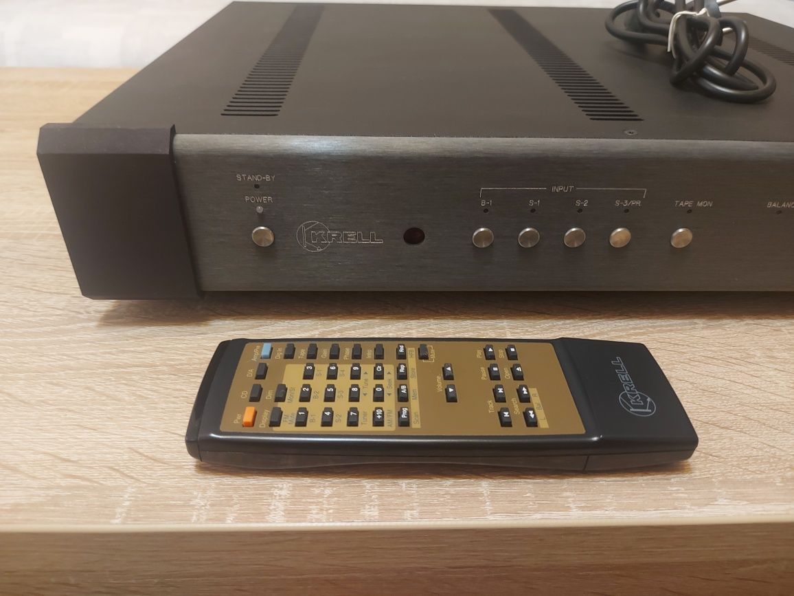 Krell  Kav-300i  integrated amplifier