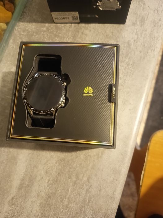 Продам huawei watch gt2 в НЕРАБОЧЕМ СОСТОЯНИИ
