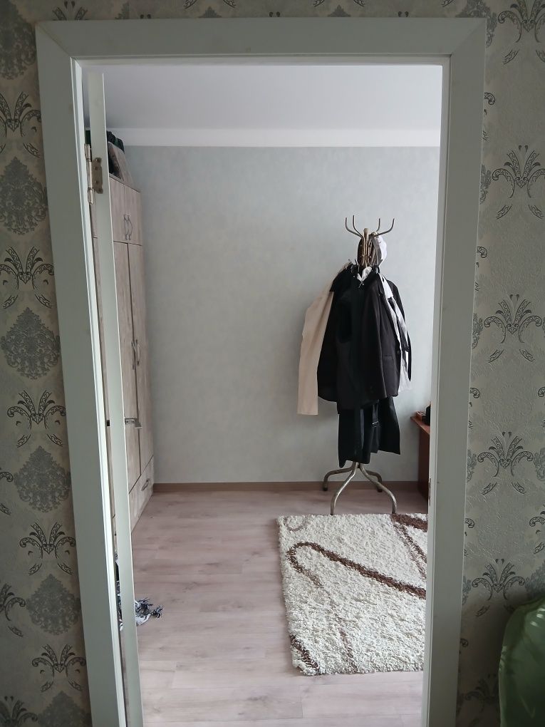 7нші мөлтекаудандағы, 2 қабаттағы толық жиһазды, 2 бөлмелі пәтер.