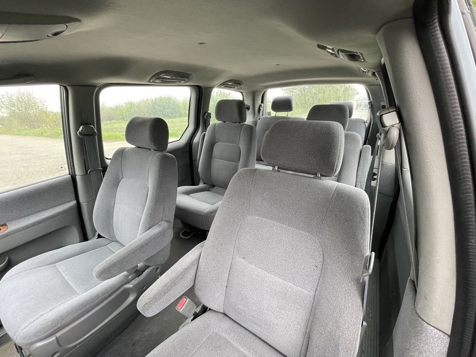 Kia Carnival 2.9 на части