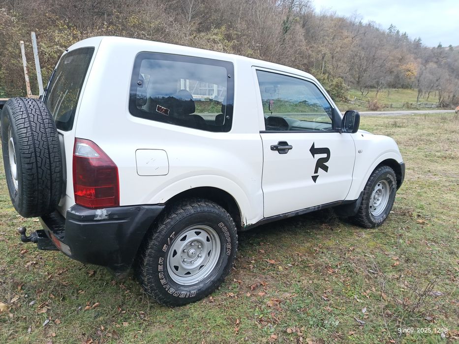 Vând Mitsubishi pajero