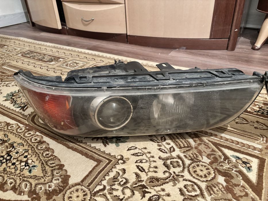 Левая фара BMW E39 ксенон