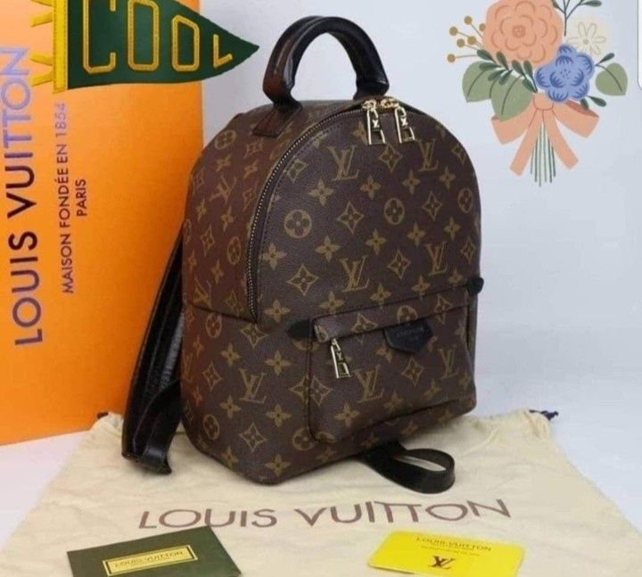 Set Louis Vuitton, rucsac+portofel, saculet, etichetă incluse