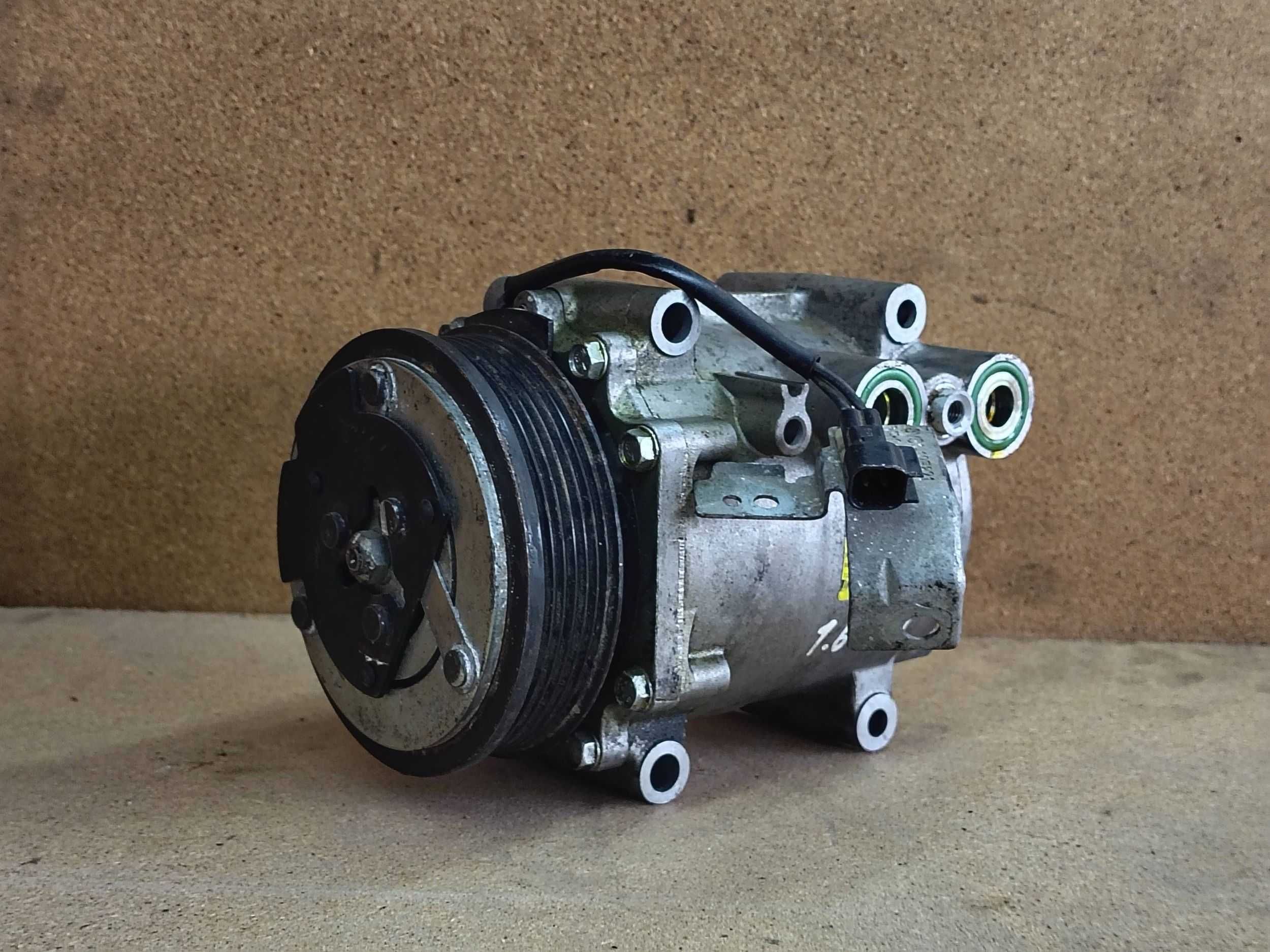 Compresor AC 8v5119d629df Ford Fiesta 1.6d