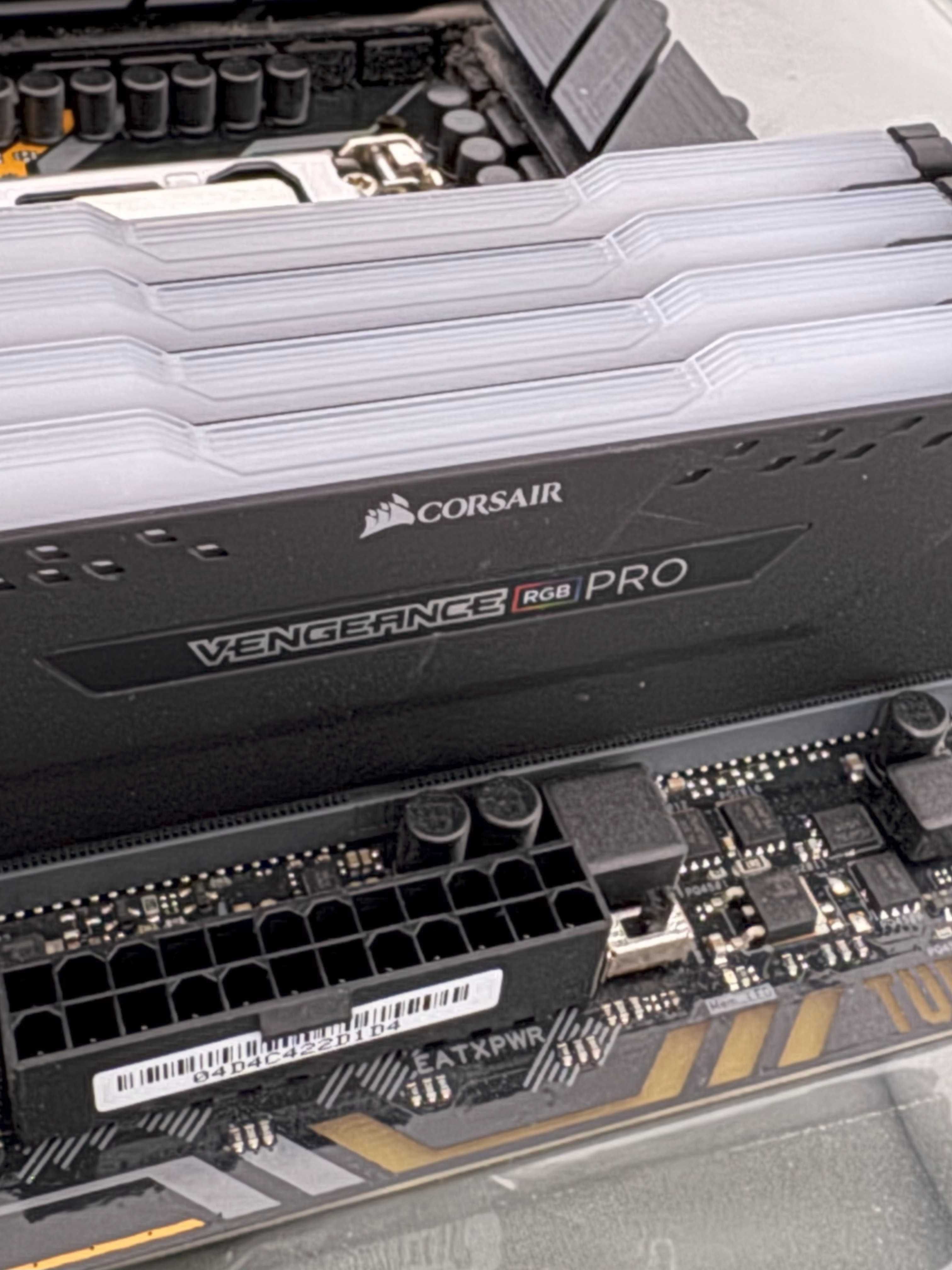 Продавам CORSAIR Vengeance rgb pro 64GB (2x32GB) 3600MHz