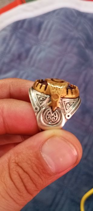 Продам серебренную печатку 925