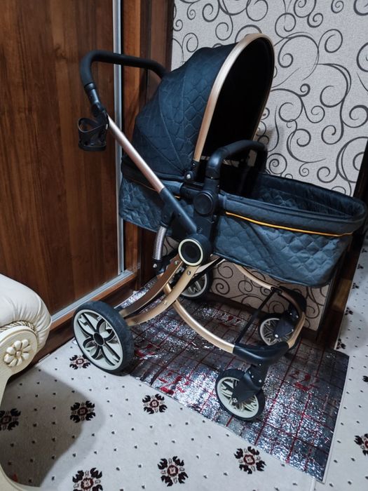 Transformer kolyaska yangi ko’p urinmagan