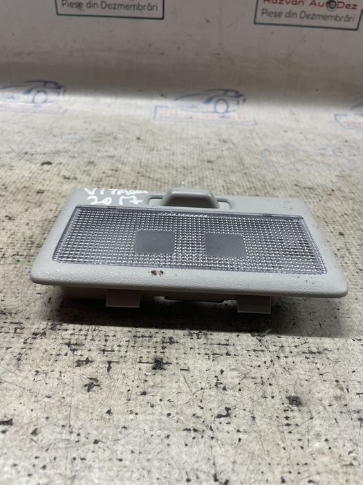 lampa plafon spate suzuki vitara 1.6 benzina 2017