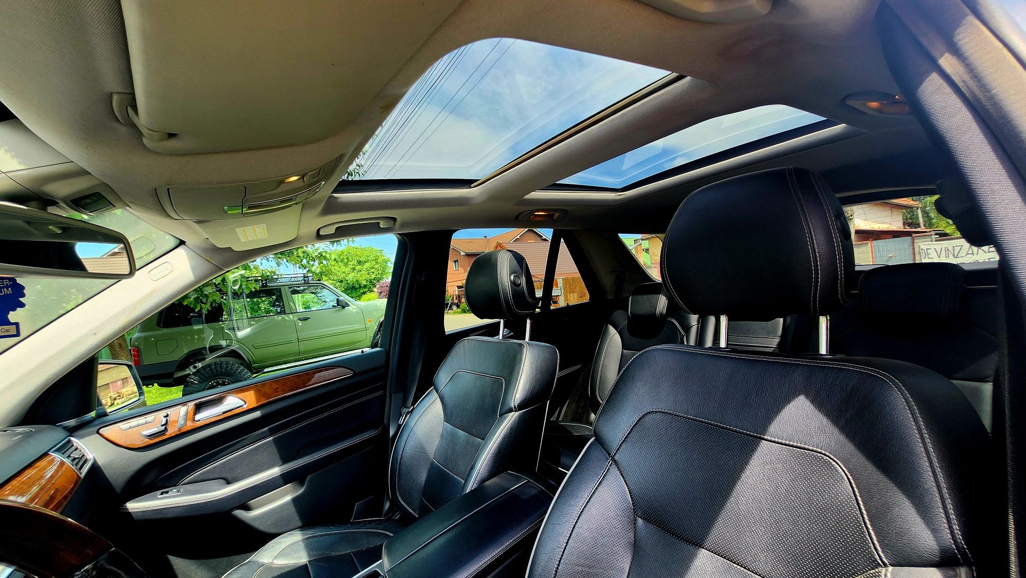 Mercedes ML 350 4Matic, Echipare TOP