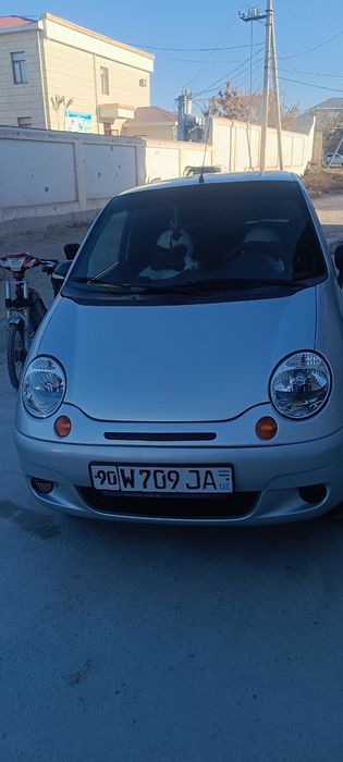 Matiz avtomobili sotiladi