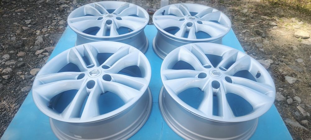 5х114.3 17 цола NISSAN