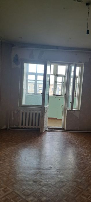 Сотилади срочно квартира