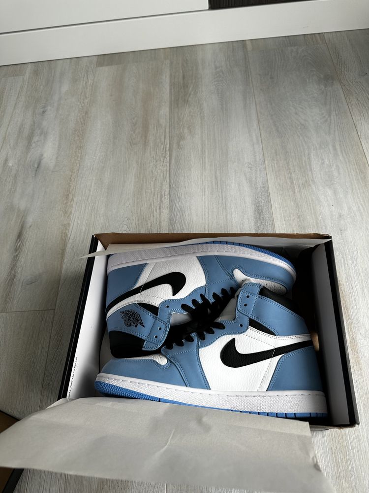 Jordan 1 high University Blue 44