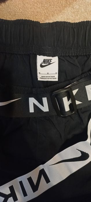 Оригинално долнище Nike