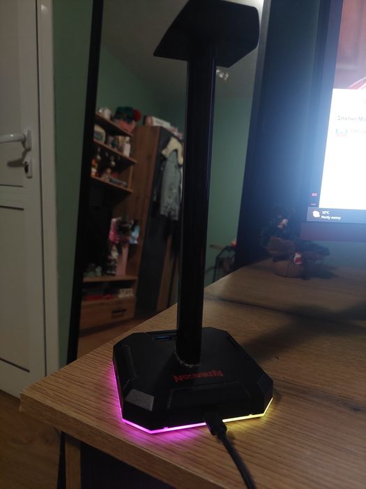 Стойка за слушалки RedDragon