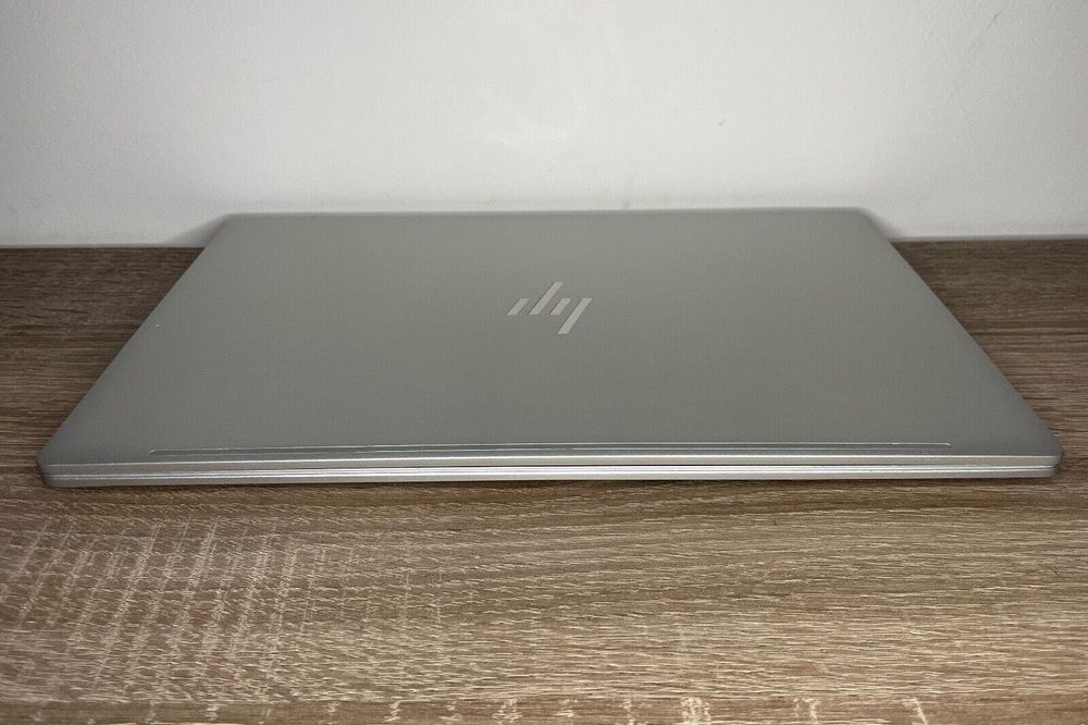 HP ENVY 13, Intel Core i5-10210U, 1.6GHz, 256GB SSD 8GB RAM 2Gb MX 350