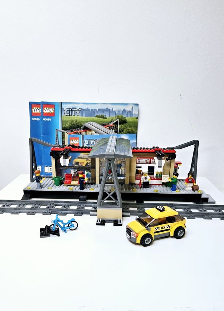 Lego City 60050 - Train Station (2014)