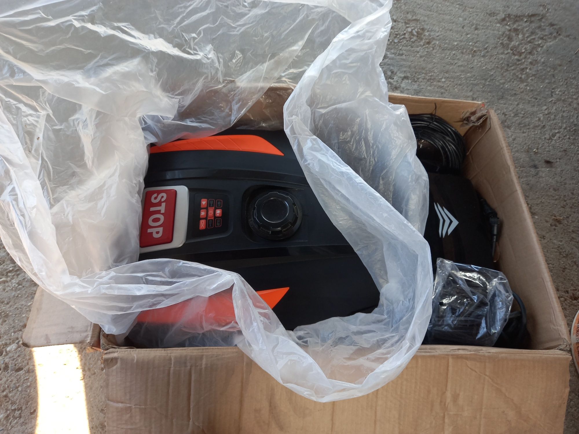 Robot de tuns gazon Yard Force