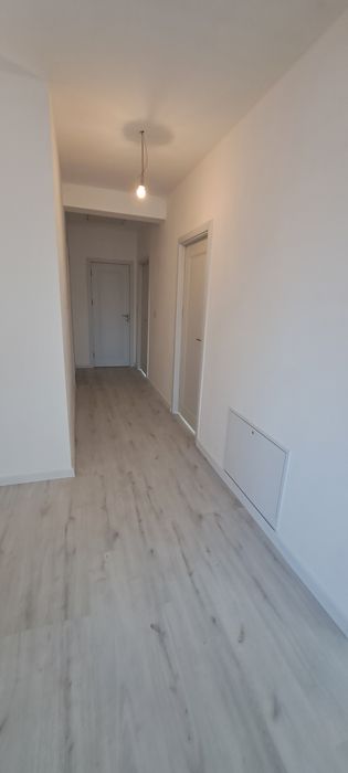 Vand casa individuala