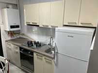 Vand bucatarie completa + electrocasnice in stare foarte buna