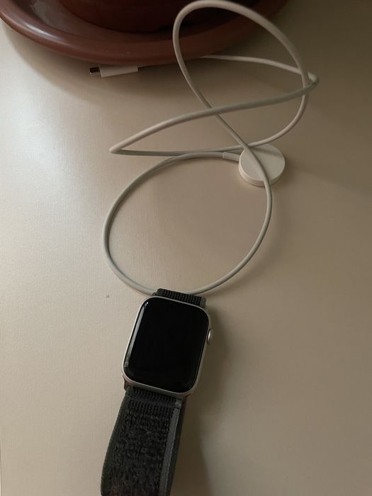 Apple Watch SE 2 44mm без каробка