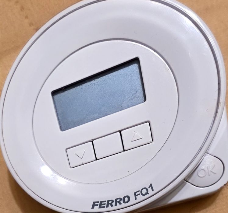Vând Termostat Ferro FQ1