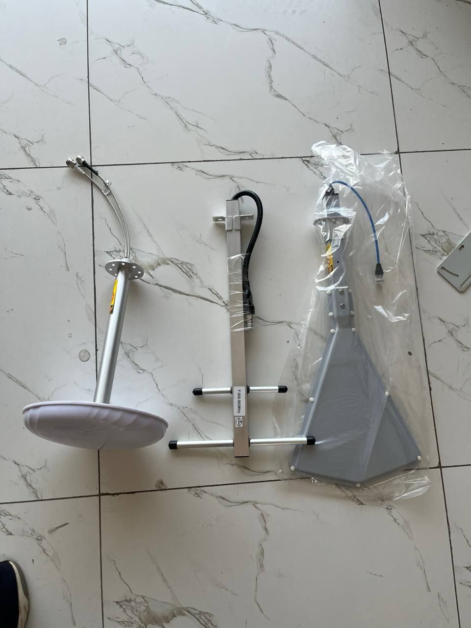 24dBi MIMO Parabolik Antenna GSM 2G 3G 4G LTE 5G