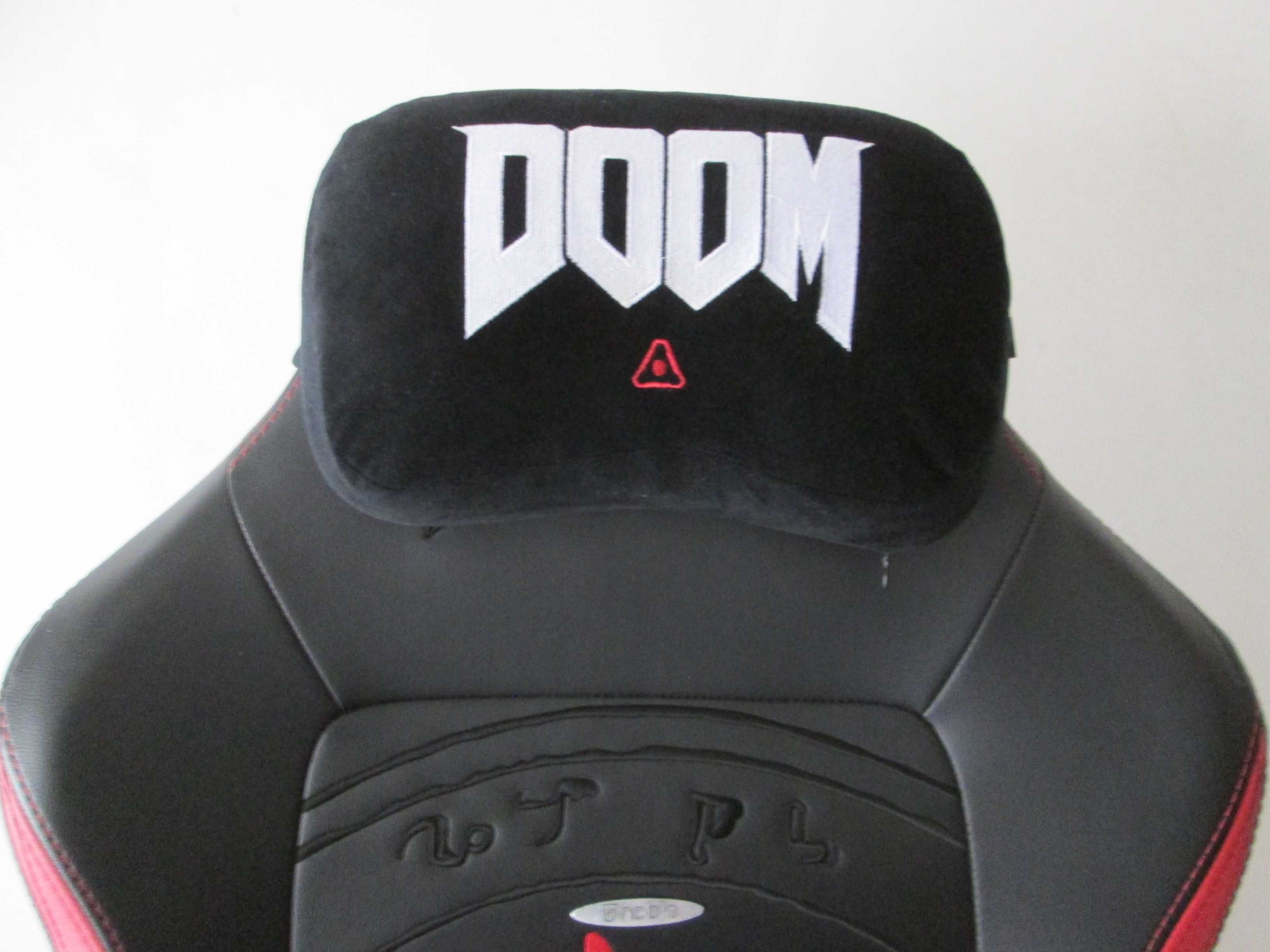 Геймърски стол Noblechairs Hero DOOM Edition