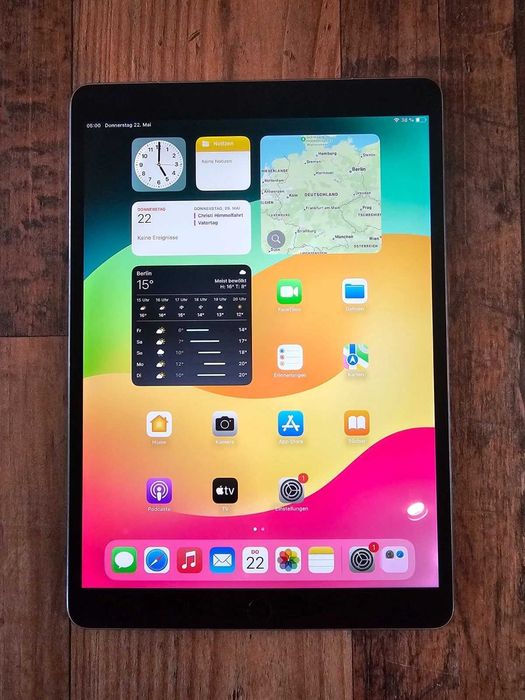 Apple Ipad Pro 10.5, 256Gb, Wi-Fi, Gray