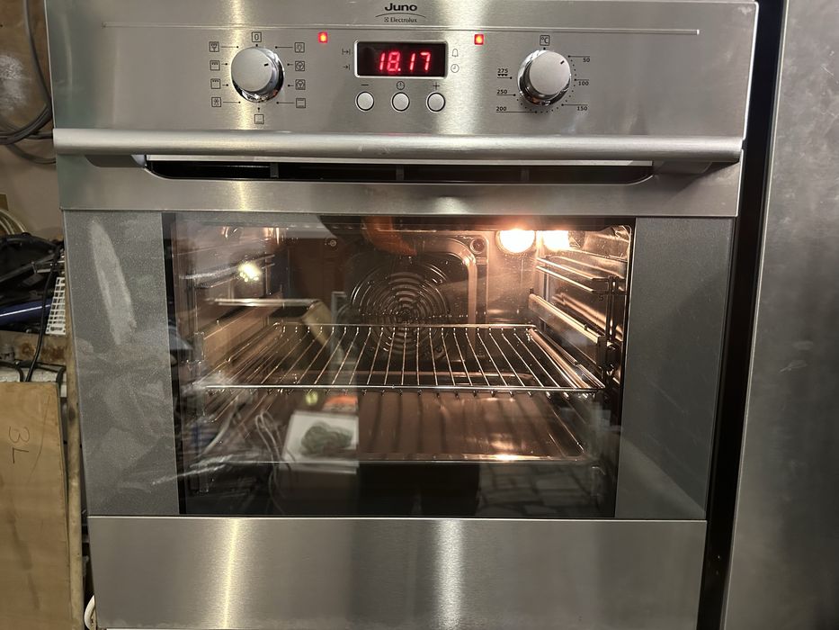 Фурна за вграждане Електролукс/Elektrolux