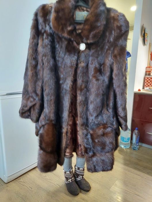 Продам шубу норковую