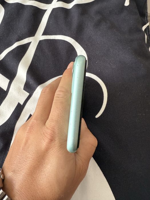 Iphone 11 128 Gb in stare foarte buna
