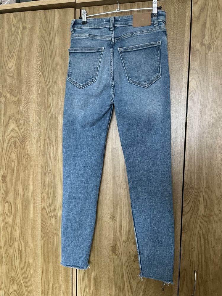 Blugi zara skinny fit S