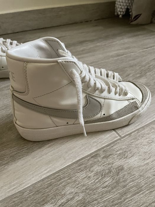 Adidasi Nike Blazer
