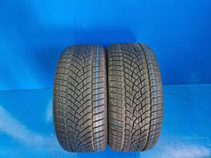 2 Goodyear R18 225/40
зимни гуми DOT2815