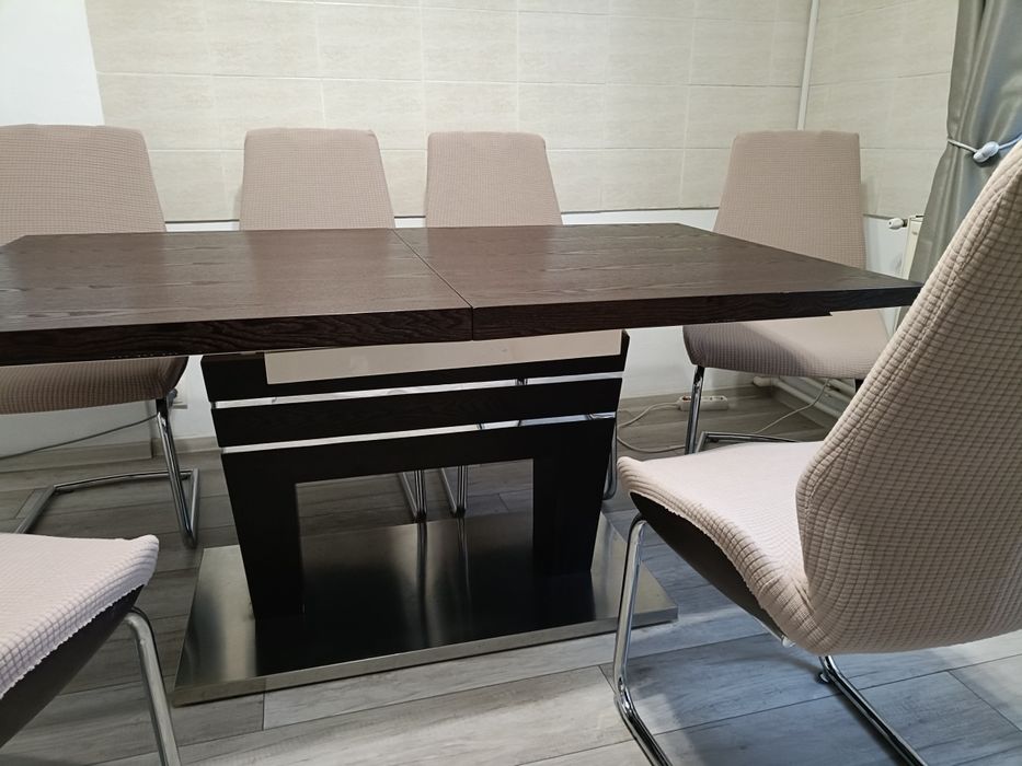 Vând masa Tango + 6 scaune Race