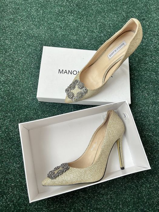 Туфли нарядные новые отдам аяк киым арзан