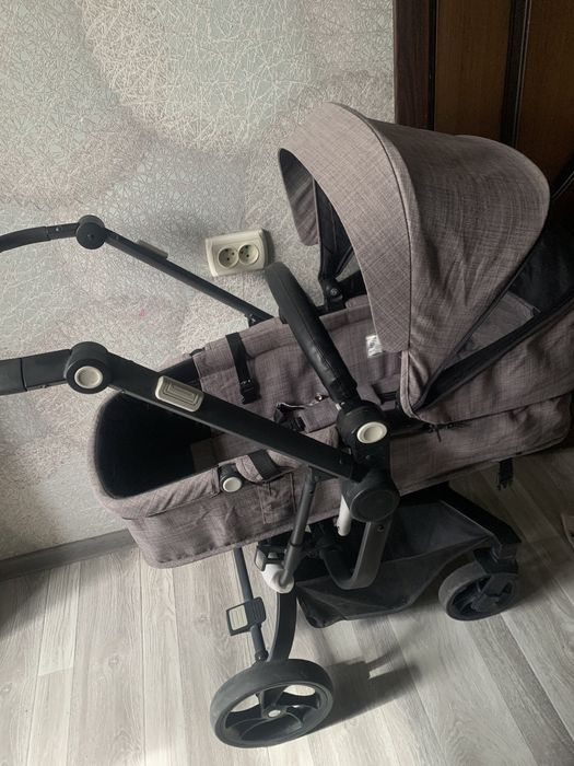 Продам детскую коляску