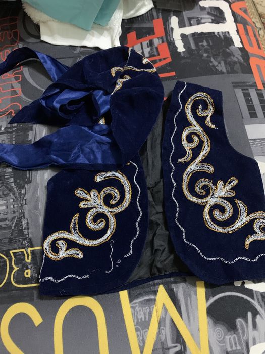 Одежда на тусаукесер