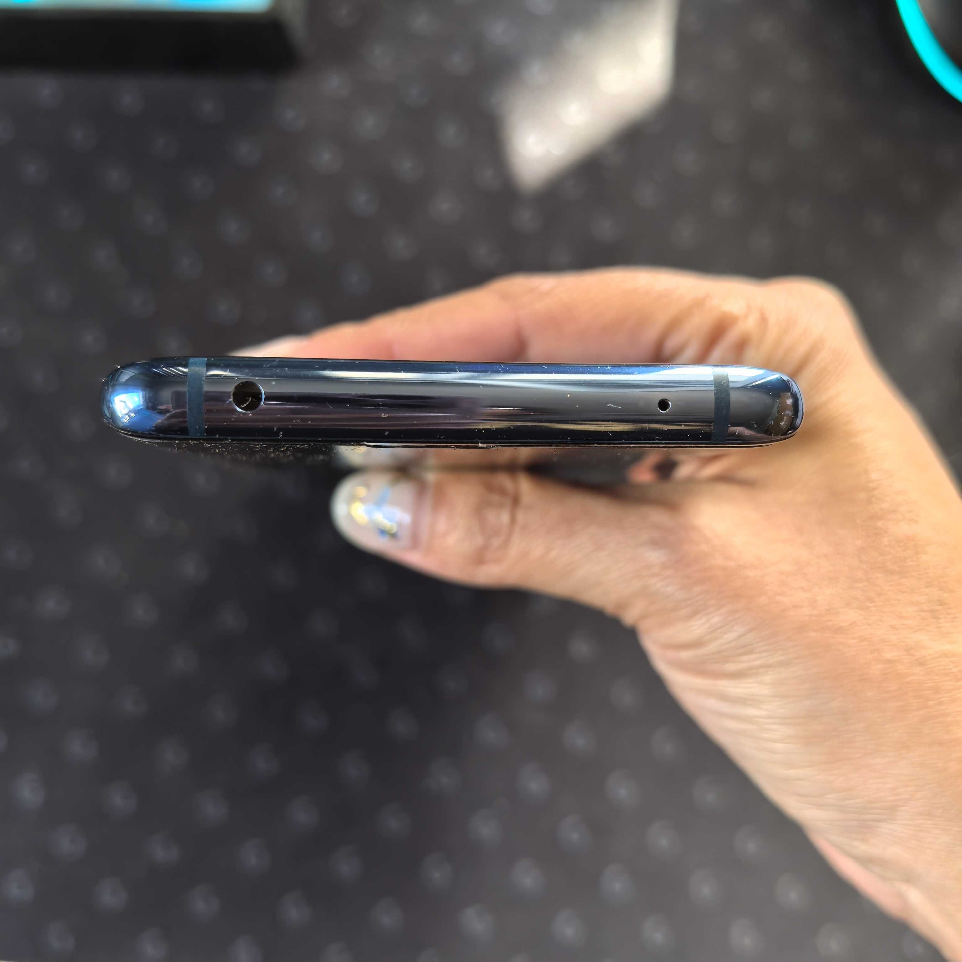 Huawei Mate 20 Pro Midnight Blue