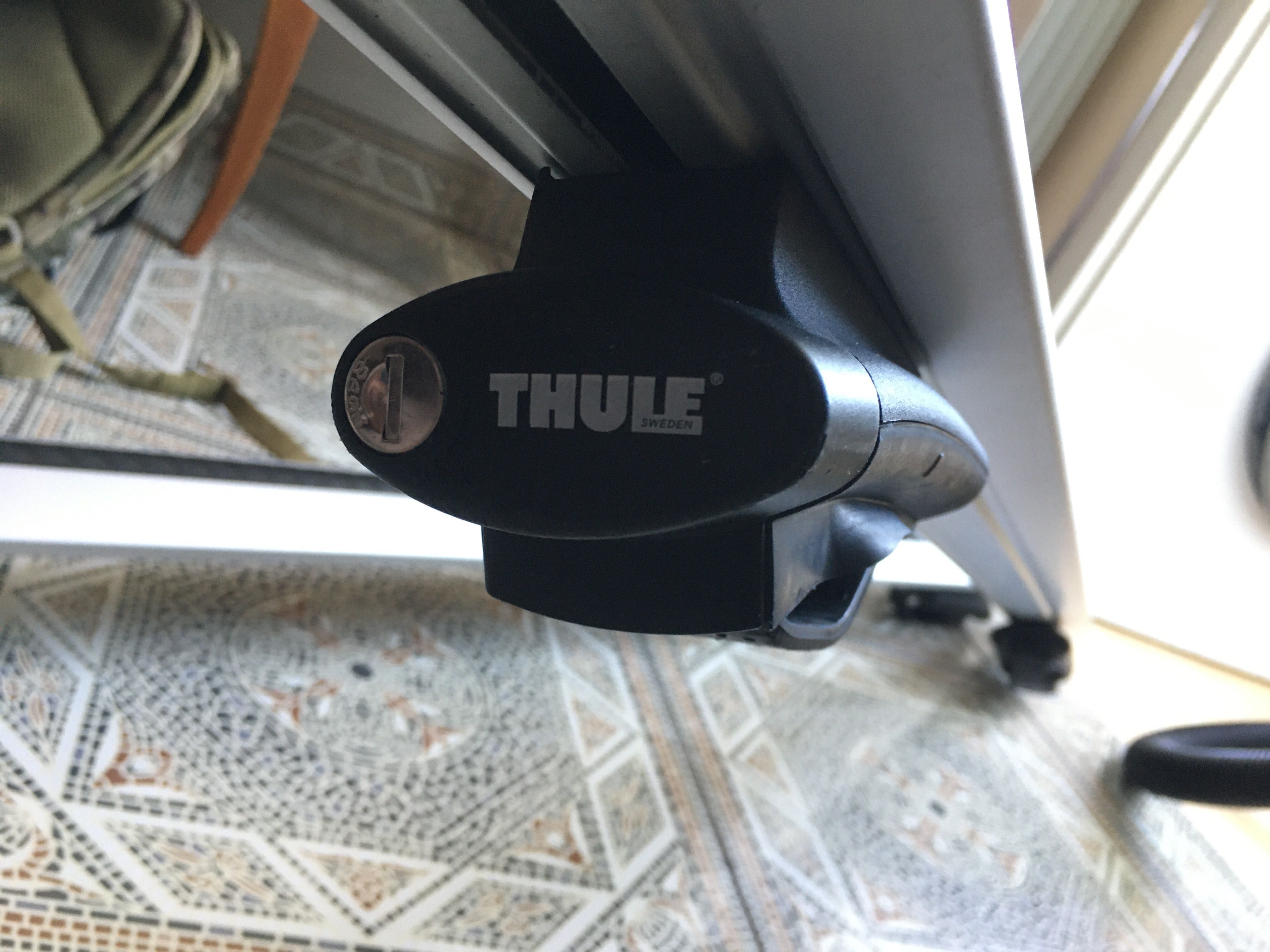 Thule Winbar Evo 135cm напречни греди с крачета 450 Rapid