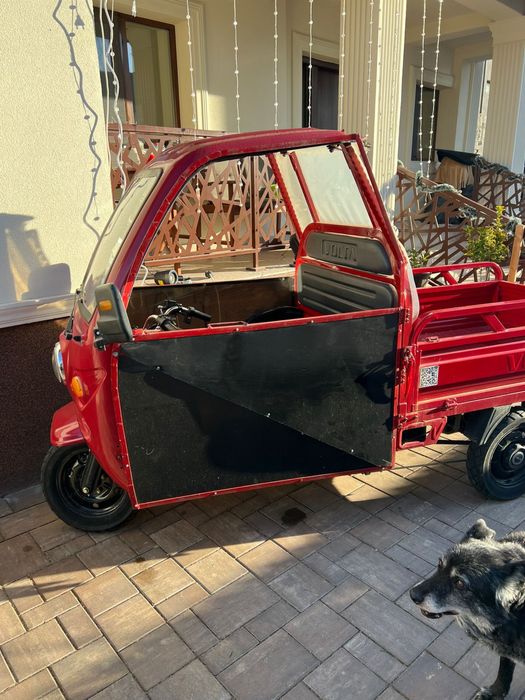 Triciclu electric, cu cabina, fara permis, 3900W, bena basculare