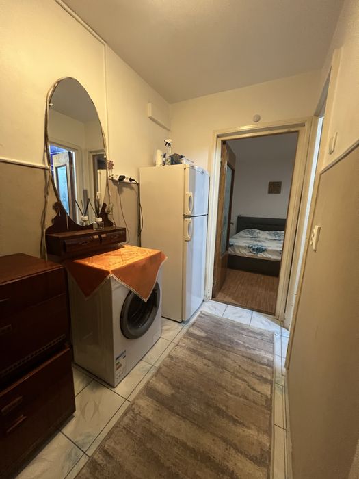 Inchiriez apartament 2 camere regim hotelier