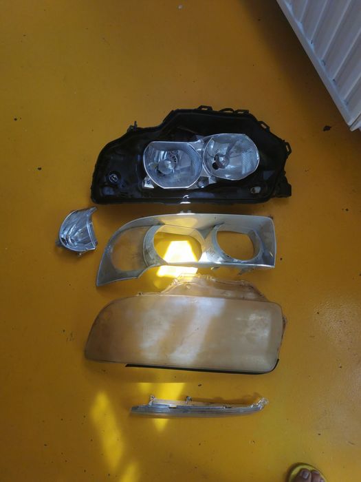 faruri față subaru forester 2007