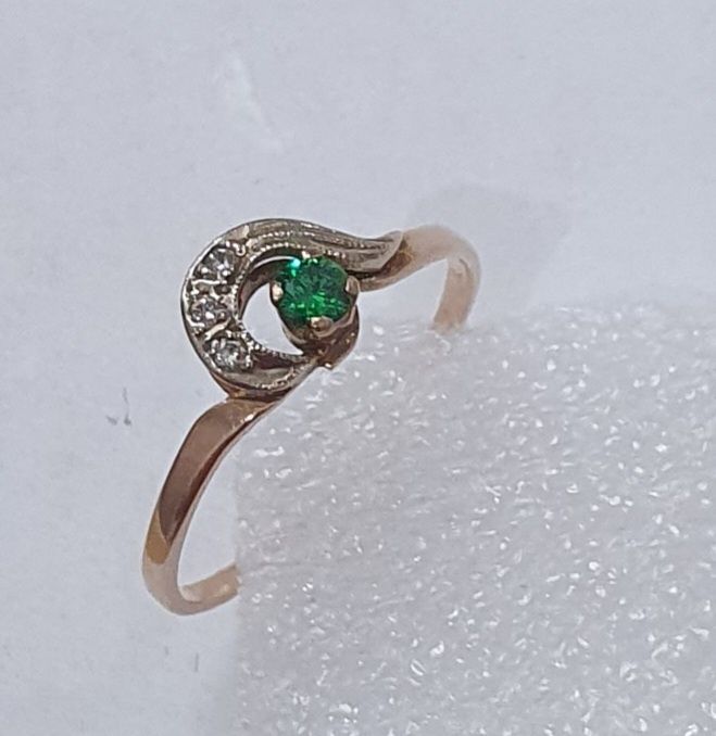 Нежный   бриллиантик.