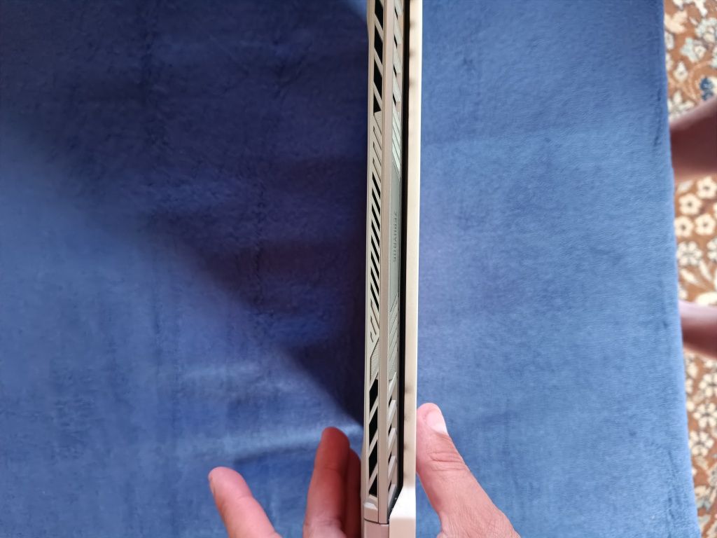 Asus rog zephyrs g 14 GA401