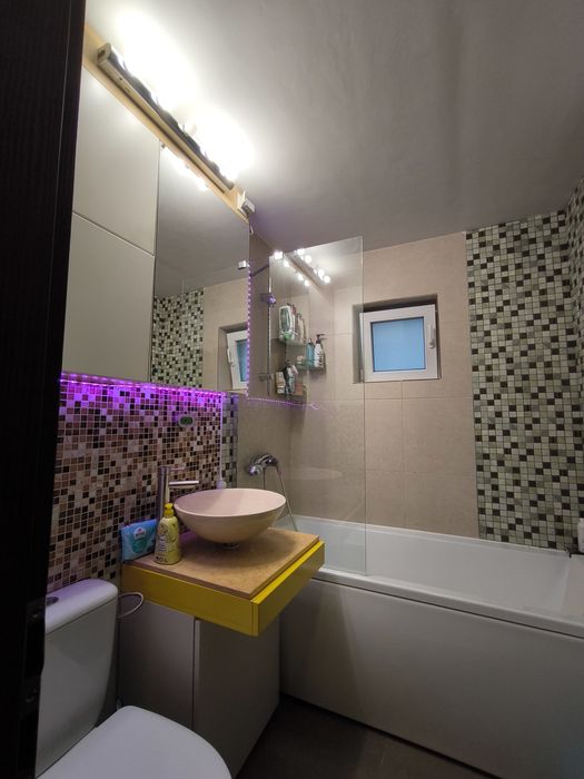 Vând apartament 2 camere