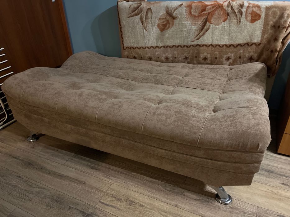 Диван бу в отличном состоянии