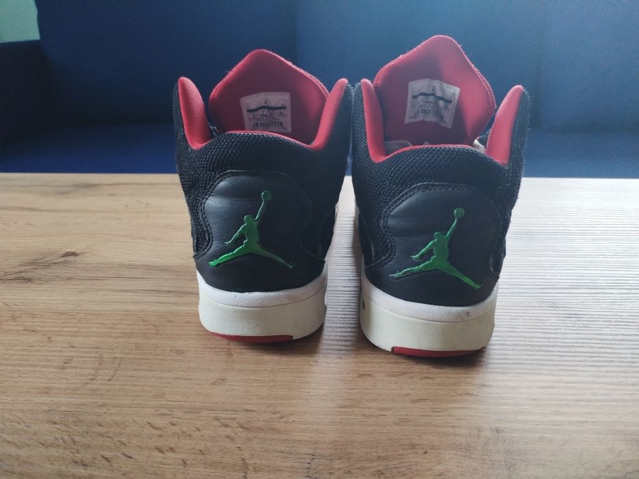 Маратонки Jordan 41 номер
