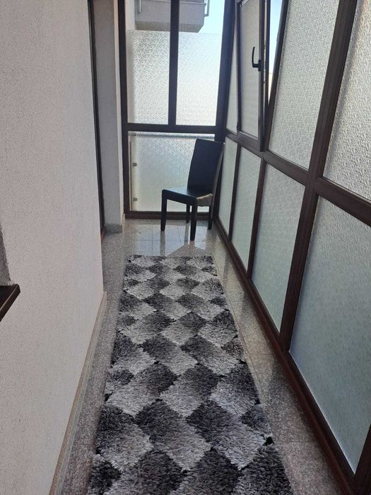 Închiriez apartament classpark